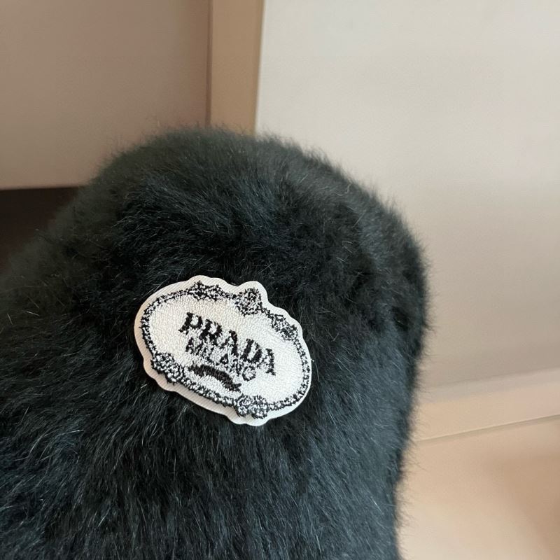 Prada Caps